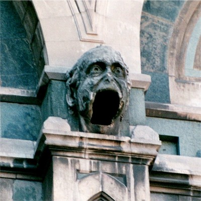 it gargoyle 48153_07.jpg